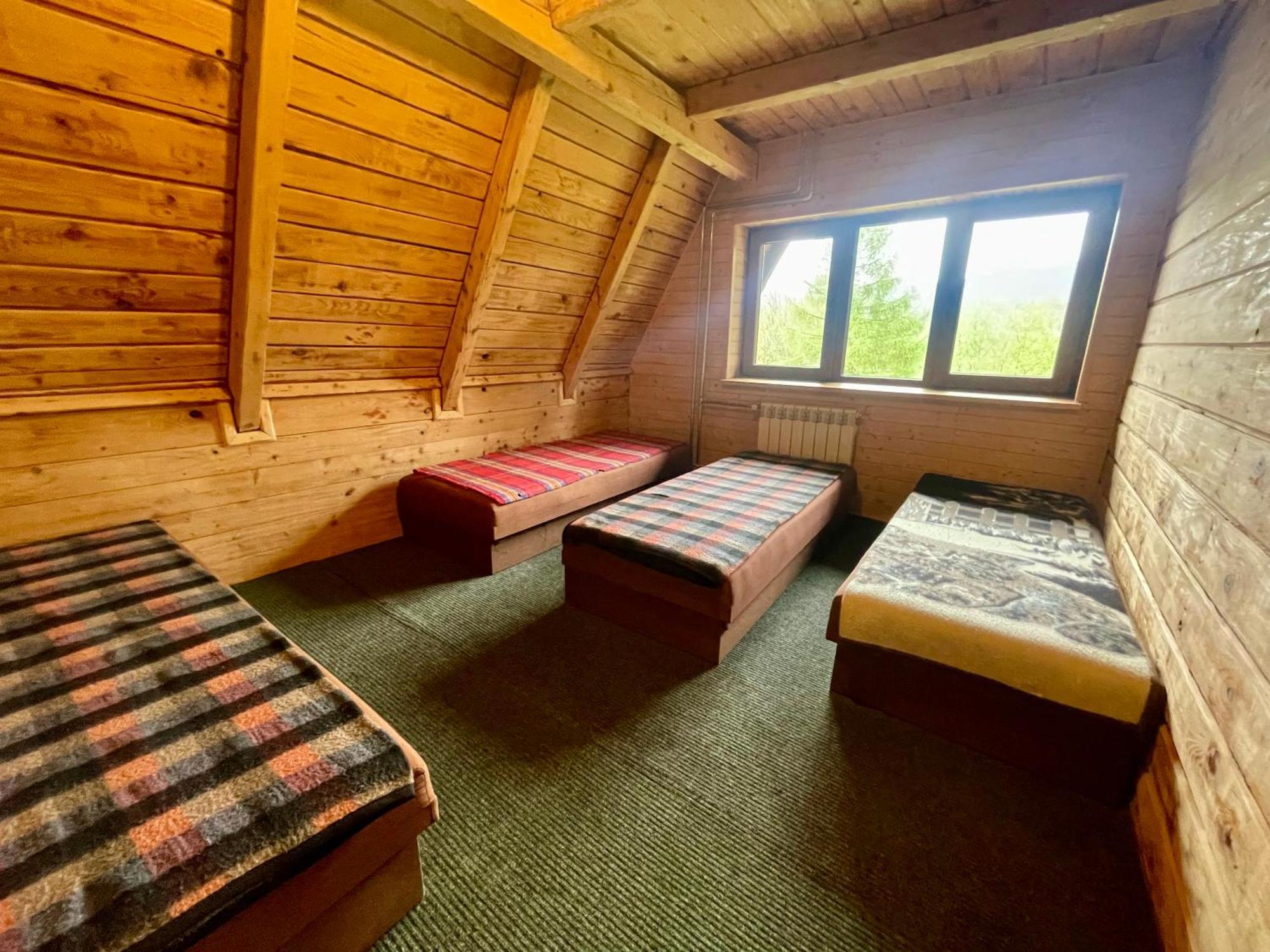 Hostel Bacowka Pttk Pod Honem - Schronisko Gorskie Cisna Exterior foto